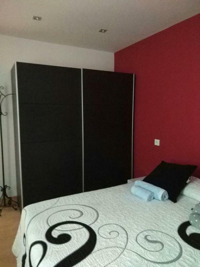 דירות פמפלונה Apartamento Carmen מראה חיצוני תמונה